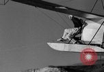 Standbild Segelflugzeug Piloten Newport Beach California USA, 1936, aus Sekunde 50 historischem Filmmaterial Videoclip 65675051397