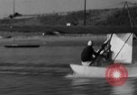 Standbild Segelflugzeug Piloten Newport Beach California USA, 1936, aus Sekunde 61 historischem Filmmaterial Videoclip 65675051397