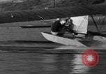 Standbild Segelflugzeug Piloten Newport Beach California USA, 1936, aus Sekunde 62 historischem Filmmaterial Videoclip 65675051397