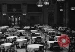 Standbild hotel personal San Francisco California USA, 1937, aus Sekunde 17 historischem Filmmaterial Videoclip 65675051401