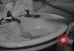 Standbild hotel personal San Francisco California USA, 1937, aus Sekunde 42 historischem Filmmaterial Videoclip 65675051401