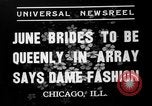 Immagine di Sfilata di moda Chicago Illinois USA, 1937, secondo 9 filmato di repertorio 65675051413