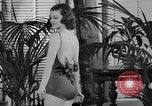 Immagine di Sfilata di moda Chicago Illinois USA, 1937, secondo 26 filmato di repertorio 65675051413