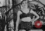 Immagine di Sfilata di moda Chicago Illinois USA, 1937, secondo 38 filmato di repertorio 65675051413