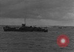 Standbild amerikanische Soldaten Normandie Frankreich, 1944, aus Sekunde 15 historischem Filmmaterial Videoclip 65675051420