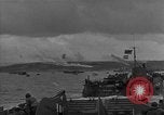 Standbild amerikanische Soldaten Normandie Frankreich, 1944, aus Sekunde 26 historischem Filmmaterial Videoclip 65675051420