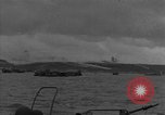 Standbild amerikanische Soldaten Normandie Frankreich, 1944, aus Sekunde 37 historischem Filmmaterial Videoclip 65675051420