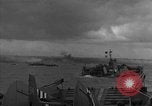 Standbild amerikanische Soldaten Normandie Frankreich, 1944, aus Sekunde 42 historischem Filmmaterial Videoclip 65675051420