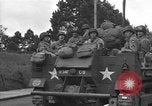 Image American half-tracks Normandie France, 1944, de la seconde 44 séquences d'archives historiques vidéo 65675051423