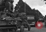 Image American half-tracks Normandie France, 1944, de la seconde 61 séquences d'archives historiques vidéo 65675051423