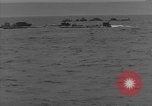 Standbild Allied Crafts Atlantik, 1944, aus Sekunde 49 historischem Filmmaterial Videoclip 65675051428