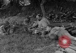 Immagine di Soldati americani Cherbourg Normandia Francia, 1944, secondo 31 filmato di repertorio 65675051432