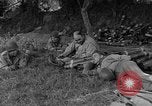 Immagine di Soldati americani Cherbourg Normandia Francia, 1944, secondo 32 filmato di repertorio 65675051432