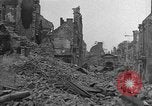 Immagine di Gli edifici danneggiati Cherbourg Normandia Francia, 1944, secondo 4 filmato di repertorio 65675051434