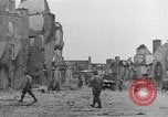 Immagine di Gli edifici danneggiati Cherbourg Normandia Francia, 1944, secondo 28 filmato di repertorio 65675051434