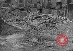 Immagine di Gli edifici danneggiati Cherbourg Normandia Francia, 1944, secondo 57 filmato di repertorio 65675051434