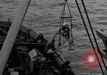 Standbild Allied Diver Atlantik, 1944, aus Sekunde 19 historischem Filmmaterial Videoclip 65675051435