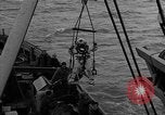 Standbild Allied Diver Atlantik, 1944, aus Sekunde 24 historischem Filmmaterial Videoclip 65675051435