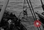 Standbild Allied Diver Atlantik, 1944, aus Sekunde 28 historischem Filmmaterial Videoclip 65675051435