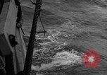 Standbild Allied Diver Atlantik, 1944, aus Sekunde 36 historischem Filmmaterial Videoclip 65675051435