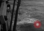 Standbild Allied Diver Atlantik, 1944, aus Sekunde 37 historischem Filmmaterial Videoclip 65675051435