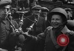 Immagine di Le donne dell'esercito di corpo ausiliario (WAAC) Regno Unito, 1943, secondo 45 filmato di repertorio 65675051439