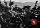 Immagine di Le donne dell'esercito di corpo ausiliario (WAAC) Regno Unito, 1943, secondo 59 filmato di repertorio 65675051439