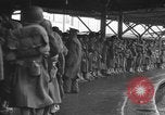 Immagine di Donne americane dell'esercito di corpo ausiliario (WAAC) Regno Unito, 1943, secondo 31 filmato di repertorio 65675051440