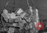 Standbild United States Coast Guards Vereinigtes Königreich, 1944, aus Sekunde 49 historischem Filmmaterial Videoclip 65675051449