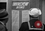 Standbild Nachrichten über die alliierte Invasion in der Normandie United States USA, 1944, aus Sekunde 17 historischem Filmmaterial Videoclip 65675051456