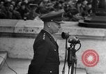 Standbild General Eisenhower Sandhurst England, 1944, aus Sekunde 27 historischem Filmmaterial Videoclip 65675051459