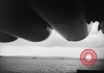 Standbild United States Zerstörer im Betrieb Schindel Atlantik, 1944, aus Sekunde 32 historischem Filmmaterial Videoclip 65675051464