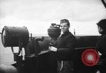 Standbild United States Zerstörer im Betrieb Schindel Atlantik, 1944, aus Sekunde 47 historischem Filmmaterial Videoclip 65675051464