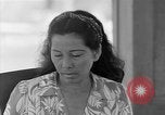 Standbild Zivilisten Okinawa Ryukyu Inseln, 1945, aus Sekunde 6 historischem Filmmaterial Videoclip 65675051468