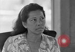 Standbild Zivilisten Okinawa Ryukyu Inseln, 1945, aus Sekunde 7 historischem Filmmaterial Videoclip 65675051468
