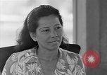 Standbild Zivilisten Okinawa Ryukyu Inseln, 1945, aus Sekunde 9 historischem Filmmaterial Videoclip 65675051468