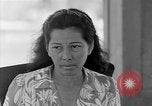 Standbild Zivilisten Okinawa Ryukyu Inseln, 1945, aus Sekunde 23 historischem Filmmaterial Videoclip 65675051468