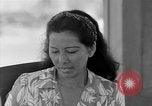 Standbild Zivilisten Okinawa Ryukyu Inseln, 1945, aus Sekunde 27 historischem Filmmaterial Videoclip 65675051468