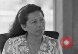 Standbild Zivilisten Okinawa Ryukyu Inseln, 1945, aus Sekunde 33 historischem Filmmaterial Videoclip 65675051468