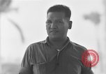 Standbild Zivilisten Okinawa Ryukyu Inseln, 1945, aus Sekunde 47 historischem Filmmaterial Videoclip 65675051468