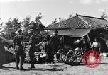 Image américains Traiter les civils blessés Okinawa îles Ryukyu, 1945, de la seconde 25 séquences d'archives historiques vidéo 65675051474