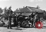 Image américains Traiter les civils blessés Okinawa îles Ryukyu, 1945, de la seconde 41 séquences d'archives historiques vidéo 65675051474