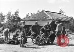 Image américains Traiter les civils blessés Okinawa îles Ryukyu, 1945, de la seconde 46 séquences d'archives historiques vidéo 65675051474