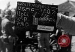 Image américains Traiter les civils blessés Okinawa îles Ryukyu, 1945, de la seconde 57 séquences d'archives historiques vidéo 65675051474