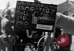 Image américains Traiter les civils blessés Okinawa îles Ryukyu, 1945, de la seconde 58 séquences d'archives historiques vidéo 65675051474