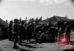 Image américains Traiter les civils blessés Okinawa îles Ryukyu, 1945, de la seconde 61 séquences d'archives historiques vidéo 65675051474