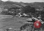 Standbild Local Village Okinawa Ryukyu Inseln, 1945, aus Sekunde 5 historischem Filmmaterial Videoclip 65675051475