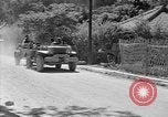 Standbild Okinawans Gehäuse Okinawa Ryukyu Inseln, 1945, aus Sekunde 3 historischem Filmmaterial Videoclip 65675051477