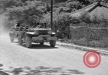 Standbild Okinawans Gehäuse Okinawa Ryukyu Inseln, 1945, aus Sekunde 4 historischem Filmmaterial Videoclip 65675051477
