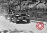 Standbild Okinawans Gehäuse Okinawa Ryukyu Inseln, 1945, aus Sekunde 5 historischem Filmmaterial Videoclip 65675051477
